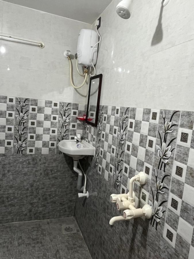 Serenity Bay Home Stay 蓬蒂切里 外观 照片